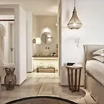 Hotel Mykonos Bliss - Cozy Suites, Adults Only 4*