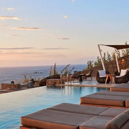 Otel Mykonos Bliss - Cozy Suites, Adults Only 4*