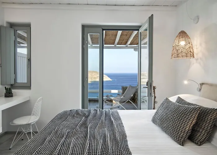 Hotel Mykonos Bliss - Cozy Suites, Adults Only 4*